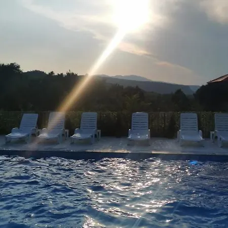 Live Nature Ferienhaus Bihać
