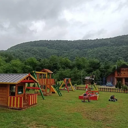 Live Nature 別荘 *